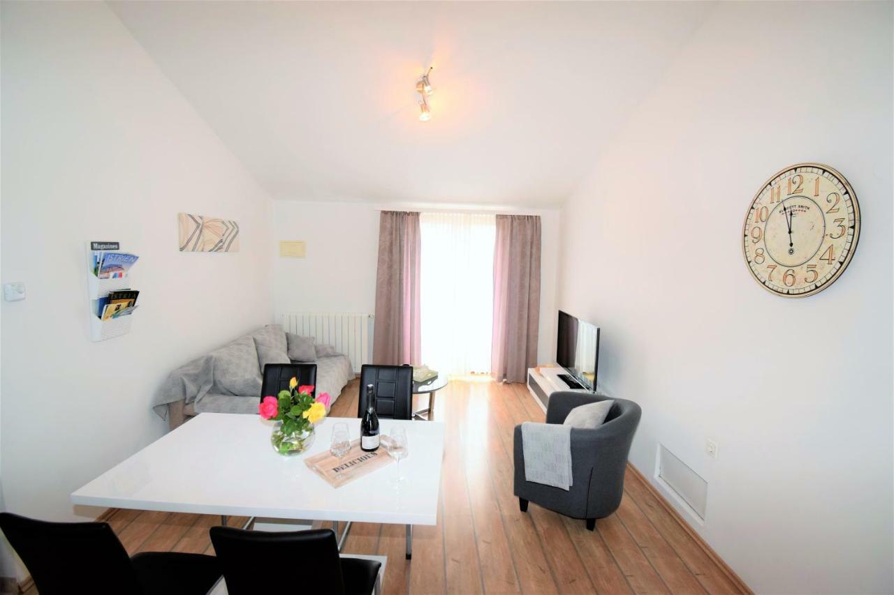 Apartment Vita Vodnjan Eksteriør bilde